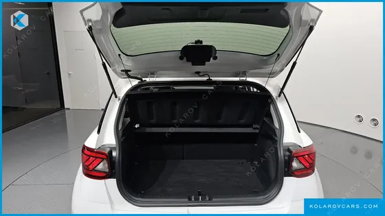 HYUNDAI VENUE 1.6 MODERN