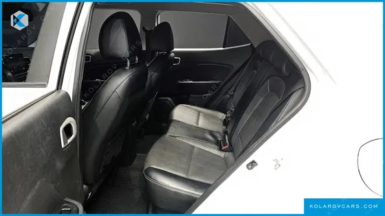 HYUNDAI VENUE 1.6 MODERN