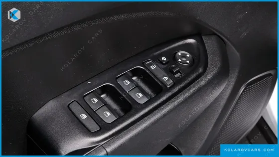 HYUNDAI VENUE 1.6 MODERN