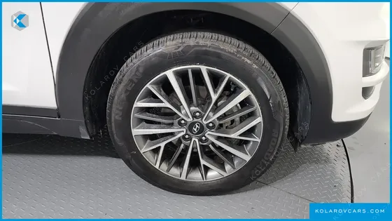 HYUNDAI TUCSON DIESEL 2.0 2WD