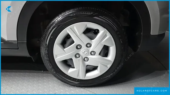 HYUNDAI VENUE 1.6 SMART