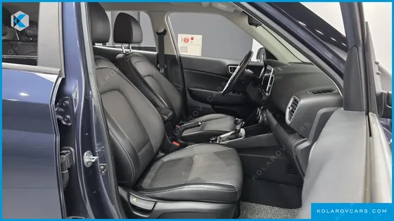 HYUNDAI VENUE 1.6 SMART