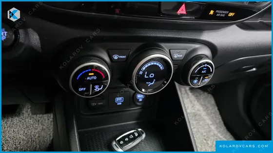 HYUNDAI VENUE 1.6 SMART