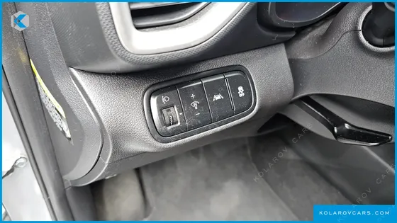 HYUNDAI VENUE 1.6 MODERN
