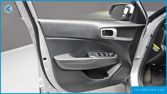 HYUNDAI VENUE 1.6 MODERN