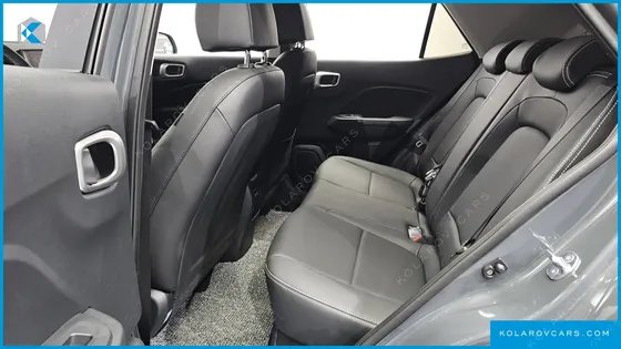 HYUNDAI VENUE 1,6 PREMIUM