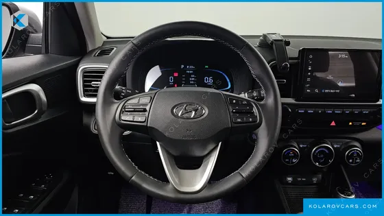 HYUNDAI VENUE 1,6 PREMIUM