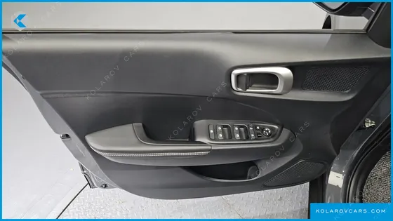 HYUNDAI VENUE 1,6 PREMIUM