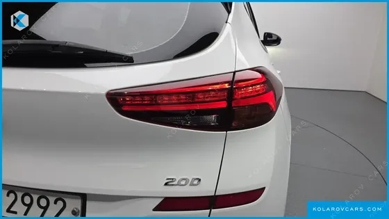 HYUNDAI TUCSON DIESEL 2.0 2WD