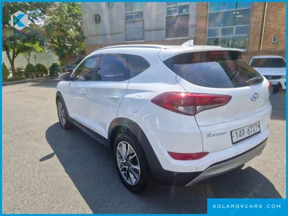 HYUNDAI TUCSON DIESEL 2.0 2WD