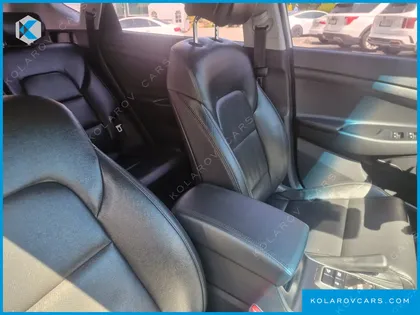 HYUNDAI TUCSON DIESEL 2.0 2WD