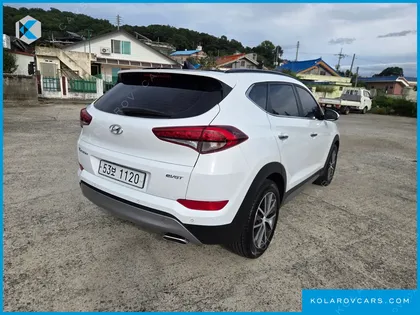 HYUNDAI TUCSON DIESEL 1.7 2WD