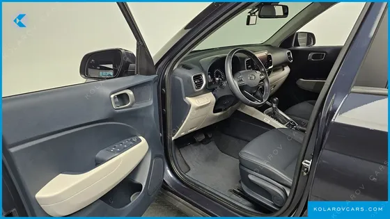 HYUNDAI VENUE 1.6 MODERN
