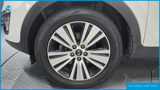 KIA SPORTAGE DIESEL 2WD TRENDY