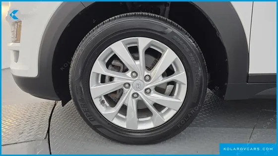 HYUNDAI TUCSON DIESEL 2.0 2WD