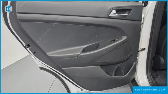 HYUNDAI TUCSON DIESEL 2.0 2WD