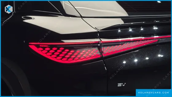 BYD SEALION 7 BASE