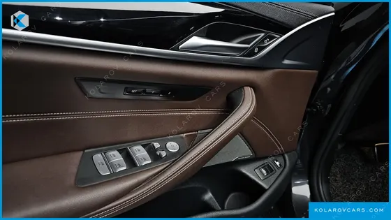 BMW 5 SERIES 530E M SPORT