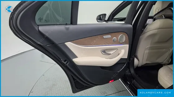 MERCEDES E-CLASS E300E 4MATIC EXCLUSIVE