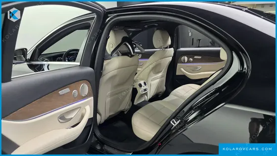 MERCEDES E-CLASS E300E 4MATIC EXCLUSIVE