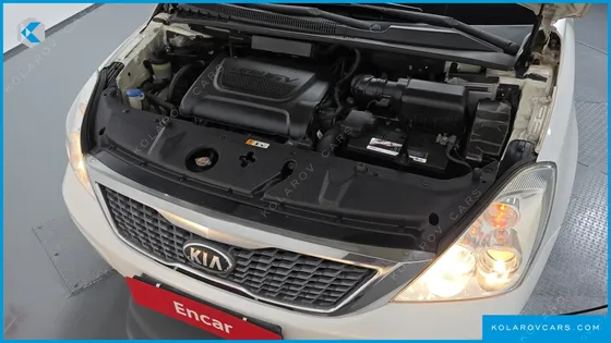 KIA CARNIVAL NEW CARNIVAL LIMOUSINE GLX