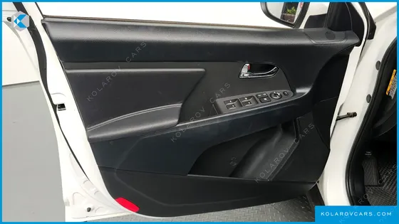 KIA SPORTAGE DIESEL 2WD TLX