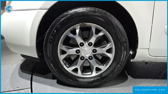 KIA CARNIVAL GRAND CARNIVAL HI LIMOUSINE GASOLINE GLX