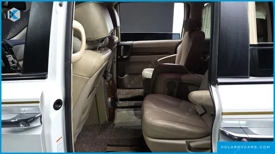 KIA CARNIVAL GRAND CARNIVAL HI LIMOUSINE GASOLINE GLX