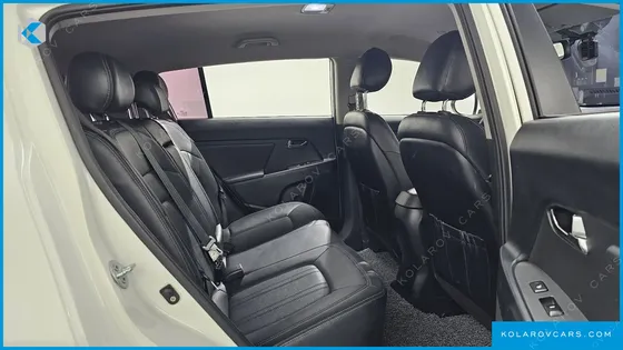 KIA SPORTAGE DIESEL 2WD TLX