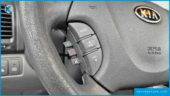 KIA CARNIVAL GRAND CARNIVAL GLX