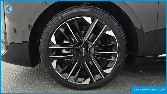 KIA K8 SIGNATURE