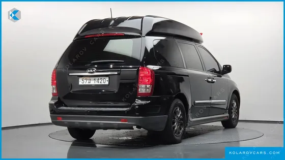 KIA CARNIVAL GRAND CARNIVAL 7-SEATER HI LIMOUSINE