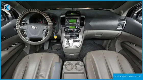 KIA CARNIVAL GRAND CARNIVAL GLX