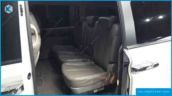 KIA CARNIVAL NEW CARNIVAL LIMOUSINE GLX