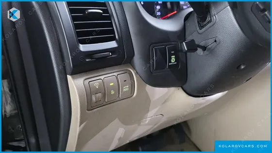 KIA CARNIVAL NEW CARNIVAL LIMOUSINE GLX