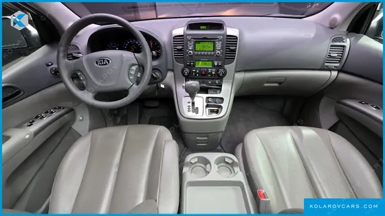 KIA CARNIVAL GRAND CARNIVAL GLX
