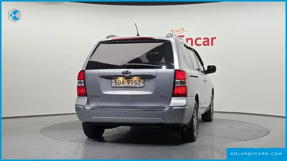 KIA CARNIVAL NEW CARNIVAL GLX