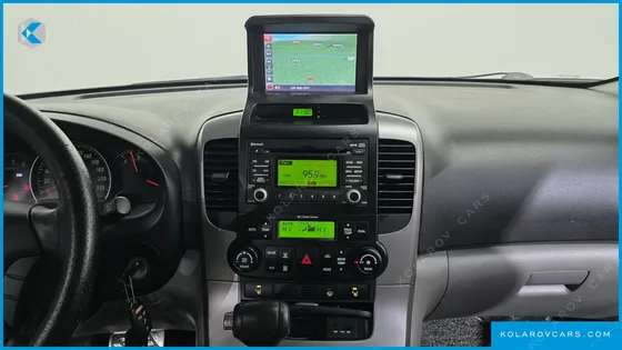 KIA CARNIVAL NEW CARNIVAL GLX