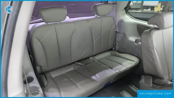 KIA CARNIVAL NEW CARNIVAL GLX