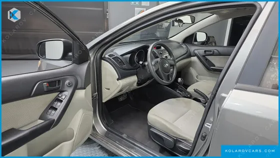 KIA FORTE 1.6 GDI DELUXE