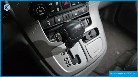 KIA CARNIVAL NEW CARNIVAL GLX