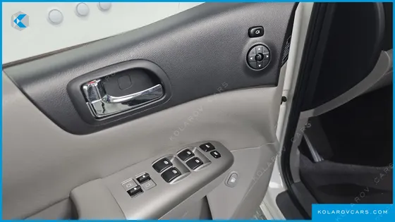 KIA CARNIVAL NEW CARNIVAL GLX