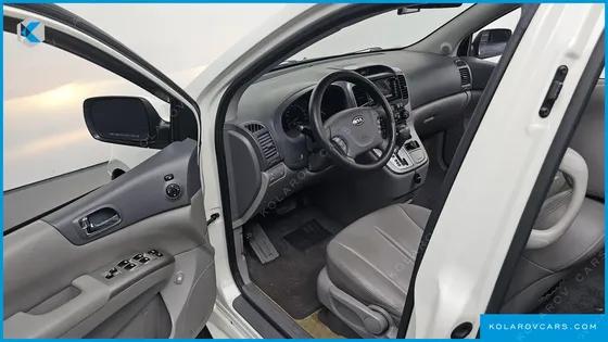 KIA CARNIVAL GRAND CARNIVAL GLX