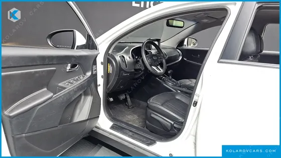 KIA SPORTAGE DIESEL 2WD TLX
