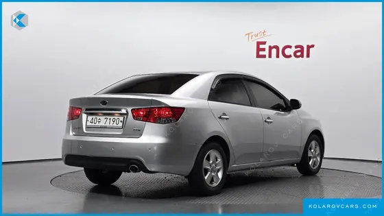 KIA FORTE 1.6 GDI LUXURY