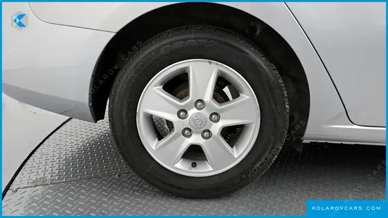 KIA FORTE 1.6 GDI LUXURY