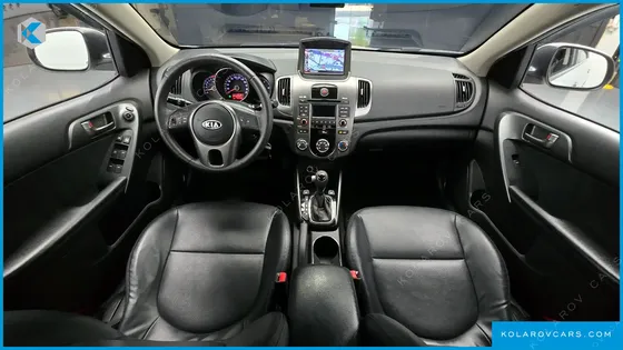KIA FORTE 1.6 GDI LUXURY