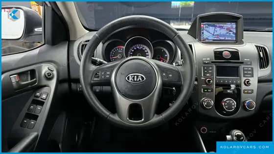 KIA FORTE 1.6 GDI LUXURY