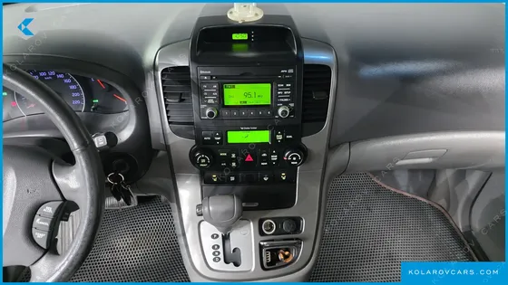 KIA CARNIVAL GRAND CARNIVAL GLX