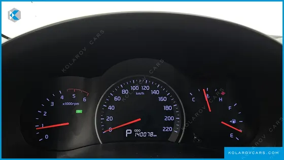 KIA CARNIVAL NEW CARNIVAL LIMOUSINE GLX